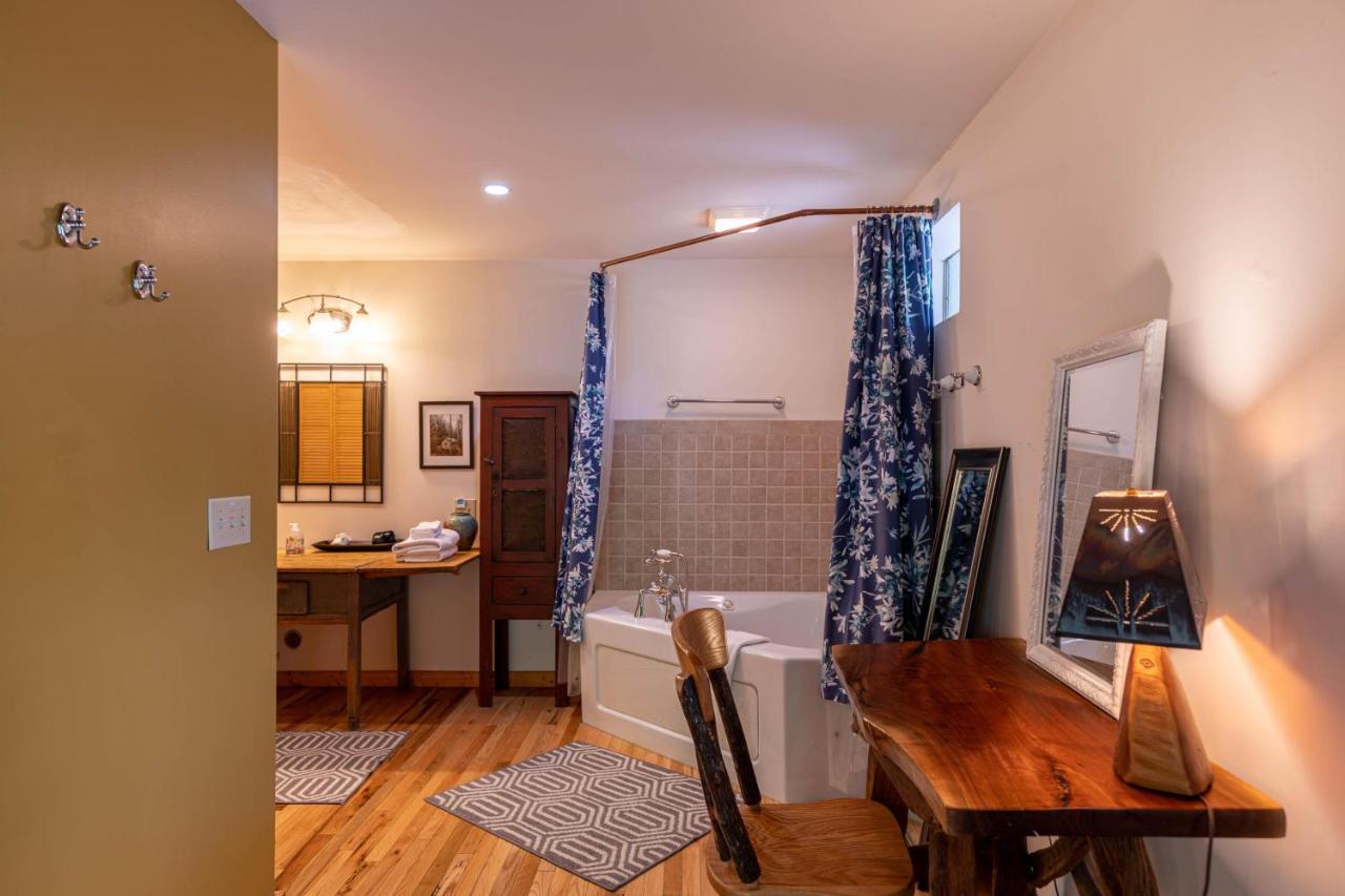 Knotty Pine Βίλα West Jefferson Εξωτερικό φωτογραφία