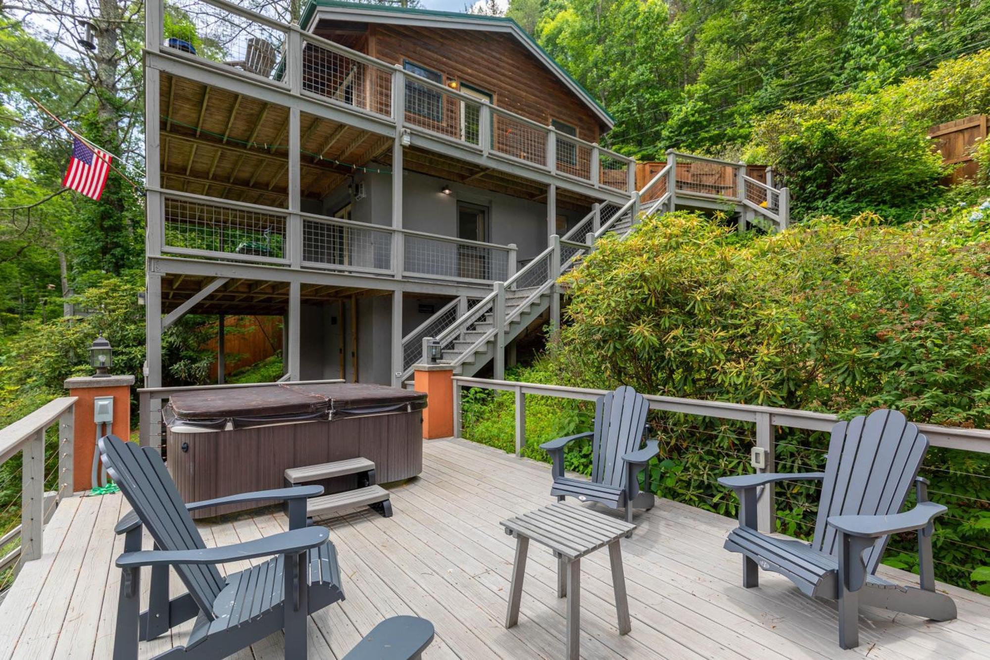 Knotty Pine Βίλα West Jefferson Εξωτερικό φωτογραφία